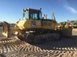 Side of used Dozer for Sale